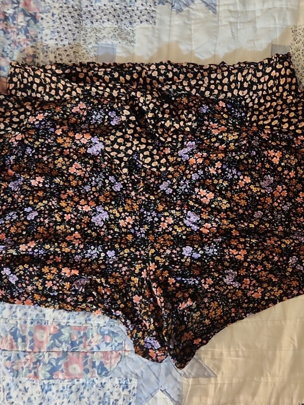 American Eagle Outfitters Black Floral Shorts with Pink & Lavender
